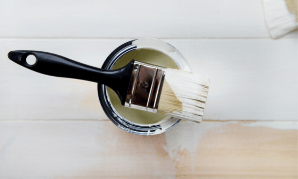 Wat is het verschil tussen schilderen en verven?