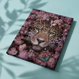 Schilderen op Nummer Tijger omringd door Bloemenpracht