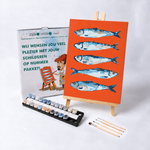 Blauwe Sardines met verf en penselen